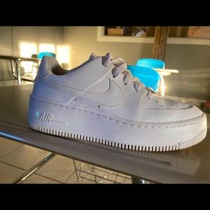 Nike Air Force 1 sage low